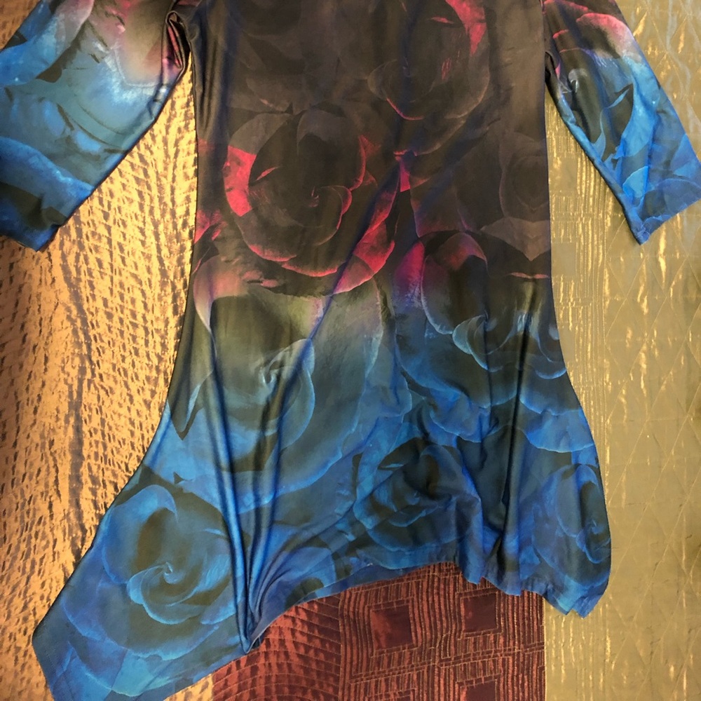 Multi colored tunic - Picture 3 of 3